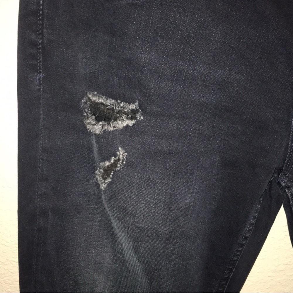 Vigoss Flare Leg Distressed Jeans Size 31β W x 33L ( 11/12 ) NWT - Picture 8 of 15